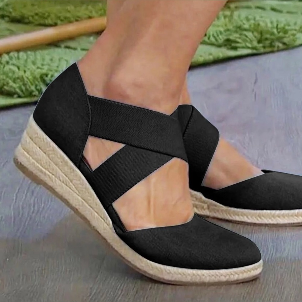 LIFE STRIDE velocity20  Black Espadrille Wedge Sandals